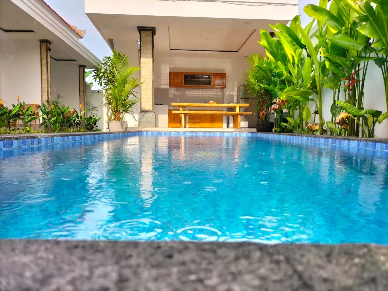 Alit Guest House
