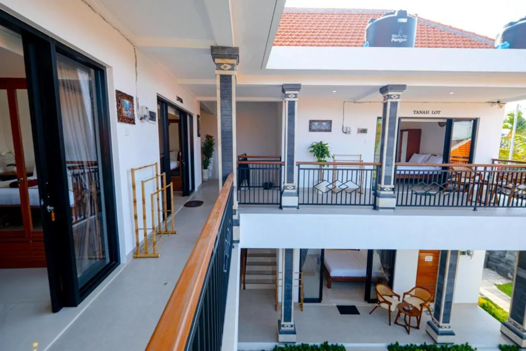 Crystal flow guesthouse
